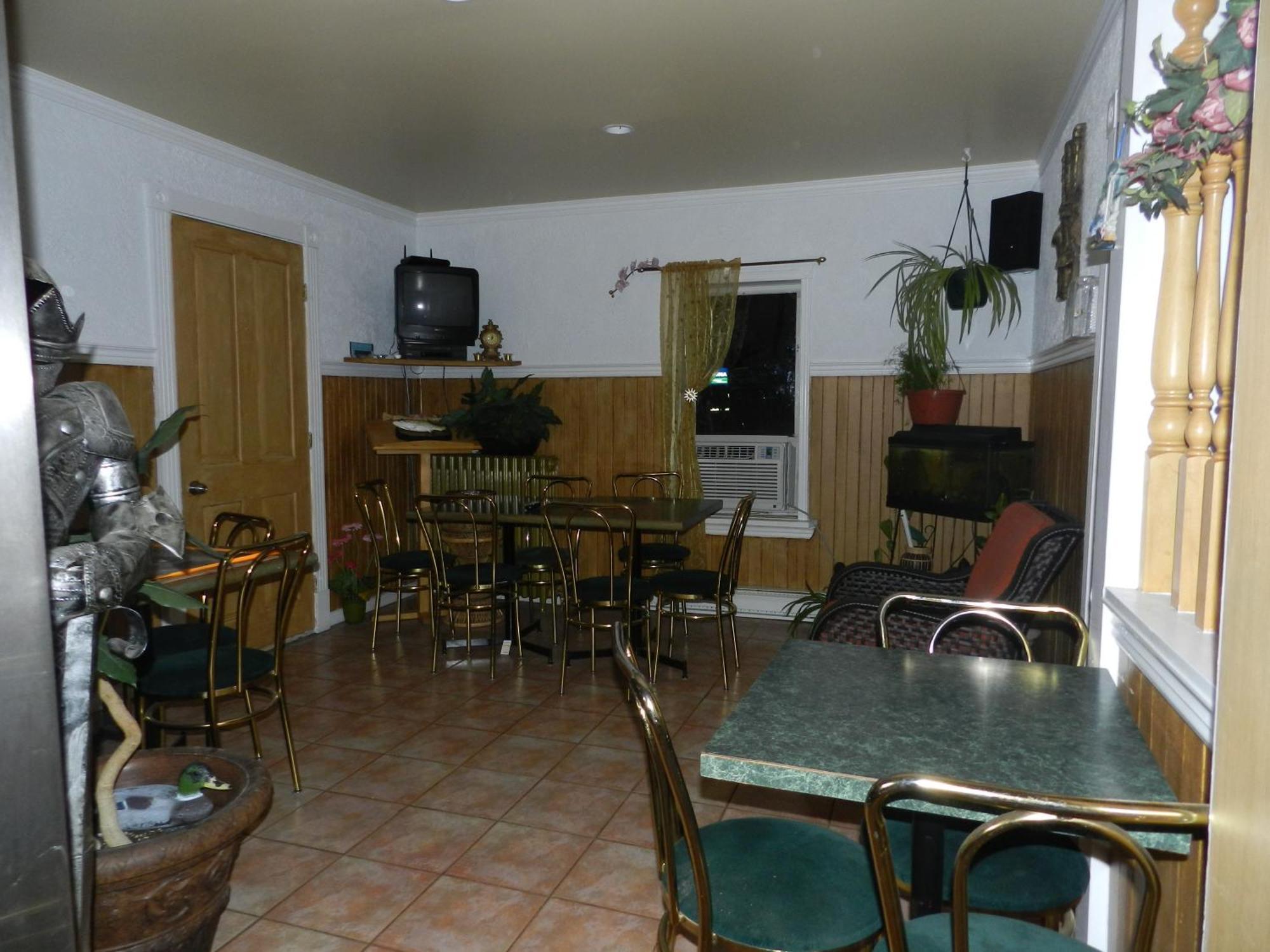 Sacre-Coeur Auberge Chez Caro מראה חיצוני תמונה